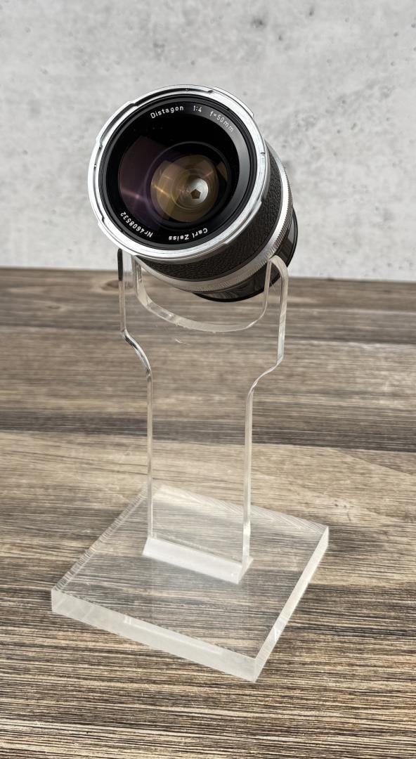 Carl Zeiss Distagon F4 50mm Camera Lens: For Rollei SL66.