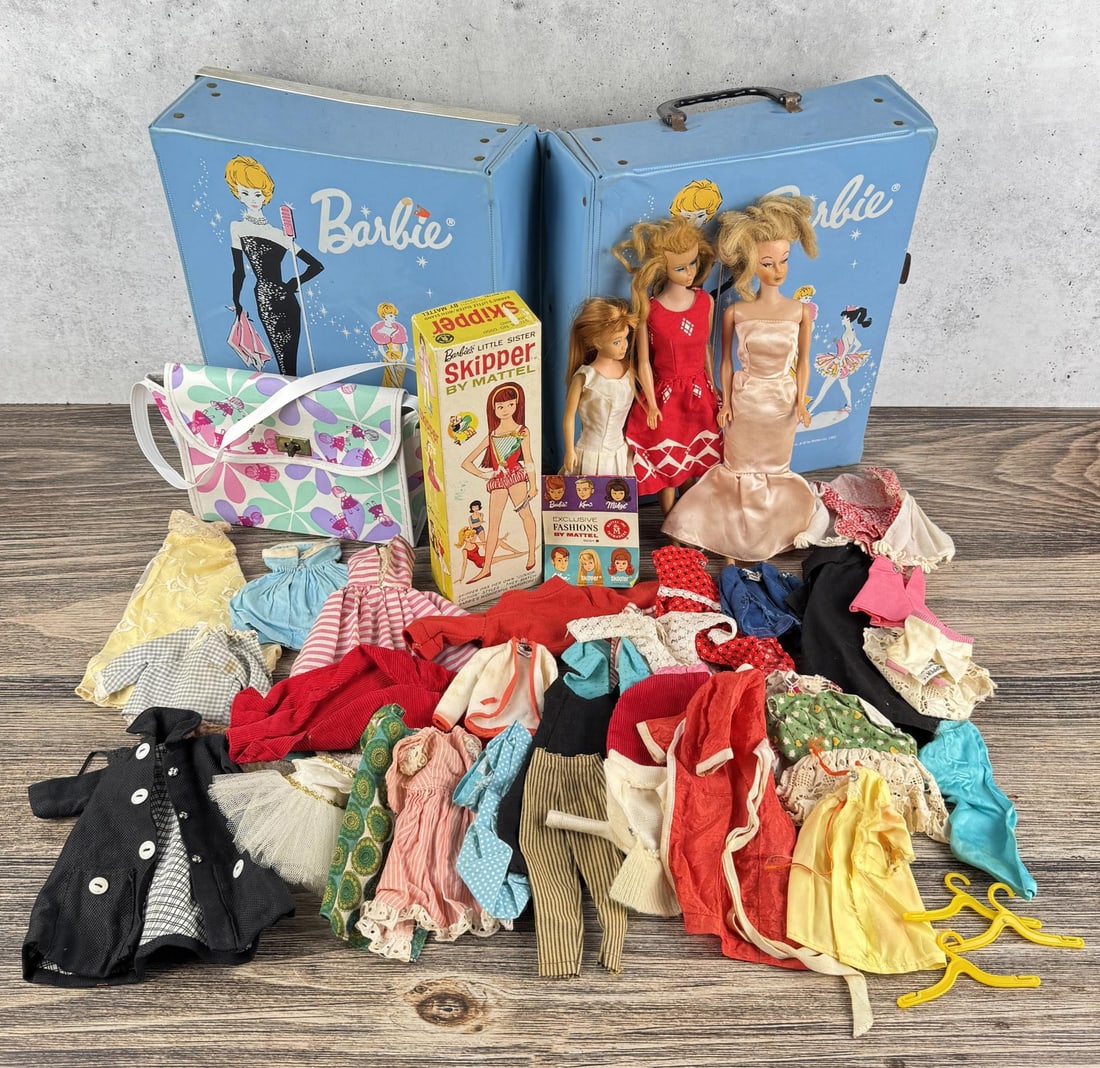 Vintage Barbie Skipper Dolls and Clothes: Very nice grouping.