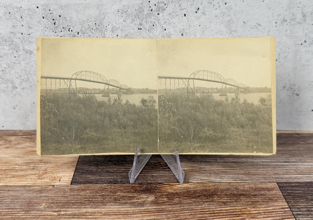 Clinton Iowa Lyons Bridge Stereoview: Nice image.