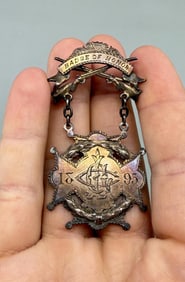 1895 Private Issue Badge Of Honor