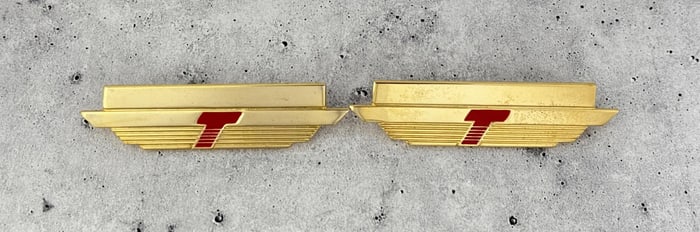 Trump Shuttle Airlines Flight Attendant Wings