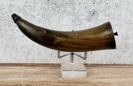Antique Frontier Powder Horn