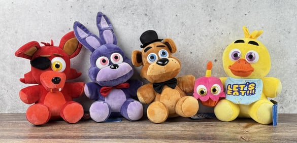 Sanshee Five Nights at Freddy's Plush Set