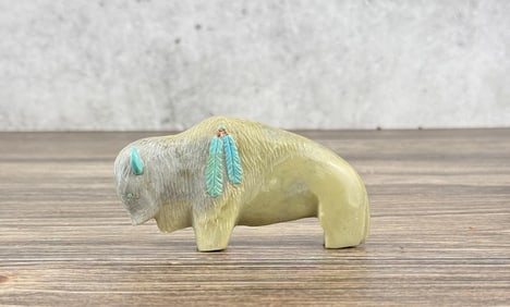 Frank Tom Zuni Carved Buffalo Fetish