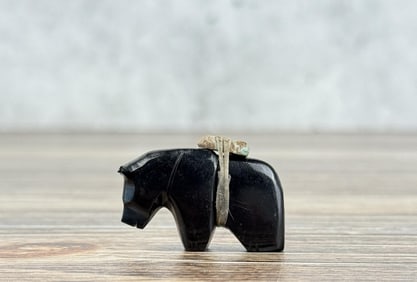 Zuni Carved Bear Fetish