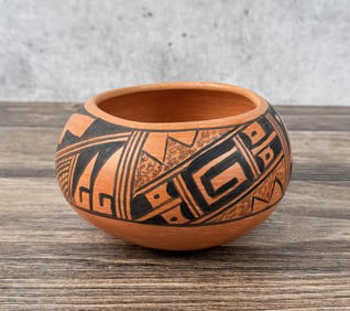 Colleen Poleahla Hopi Pot