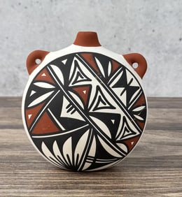 D. Leon Laguna Pueblo Pottery Canteen