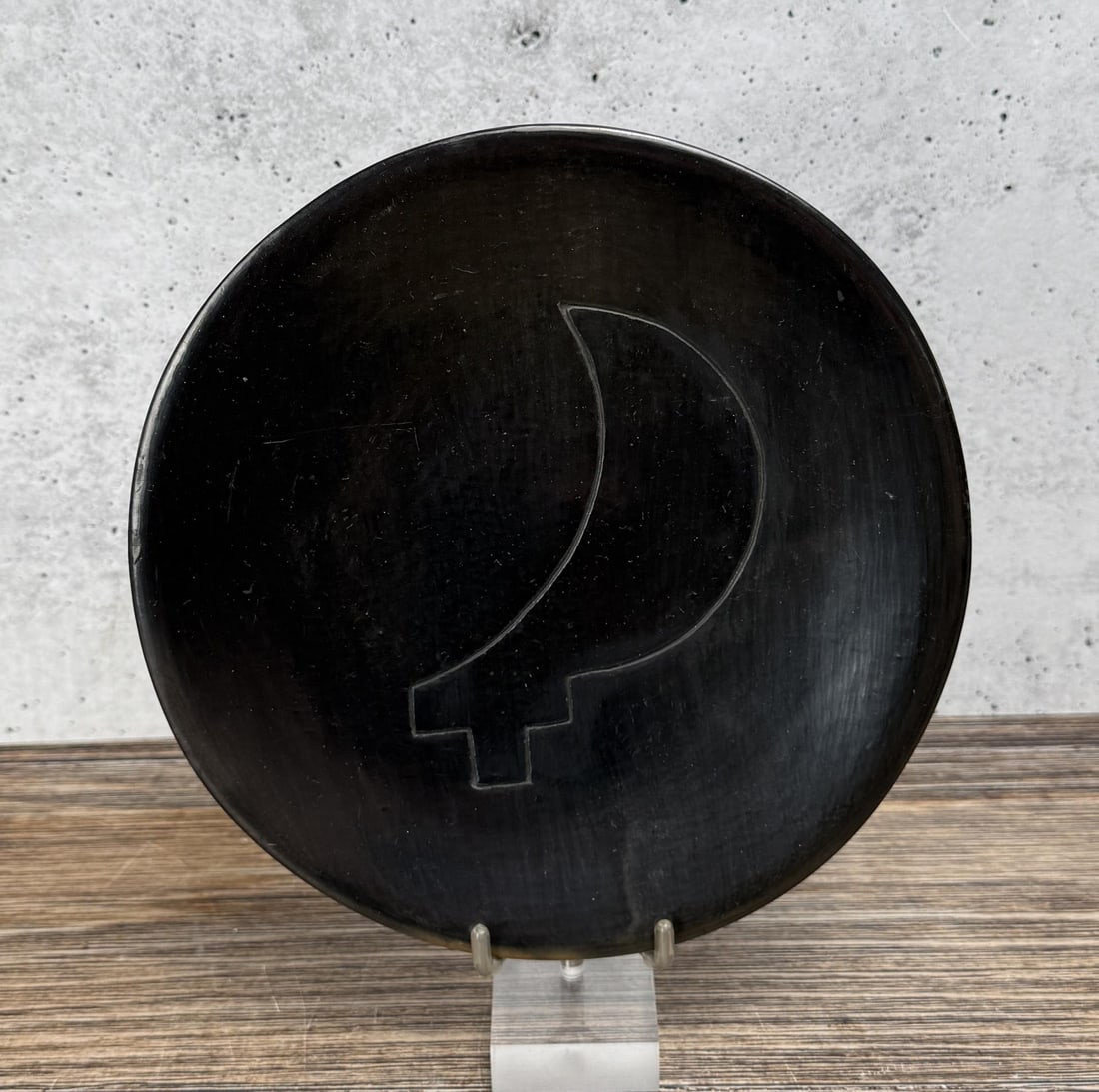 Snow Bird Santa Clara Pueblo Pottery Plate (1 of 5)