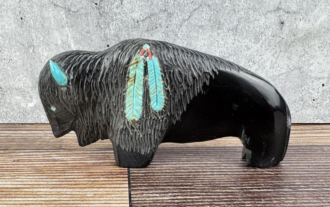 Frank Tom Zuni Carved Buffalo Fetish (1 of 4)