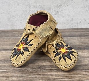 Plains Native American Indian Beaded Moccasins