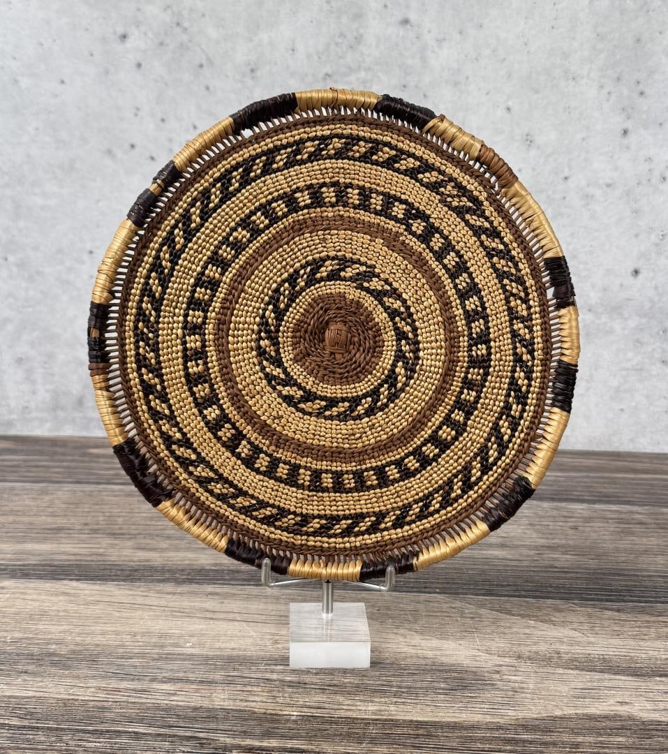 Hupa Native American Indian Flat Basket Tray (1 of 7)