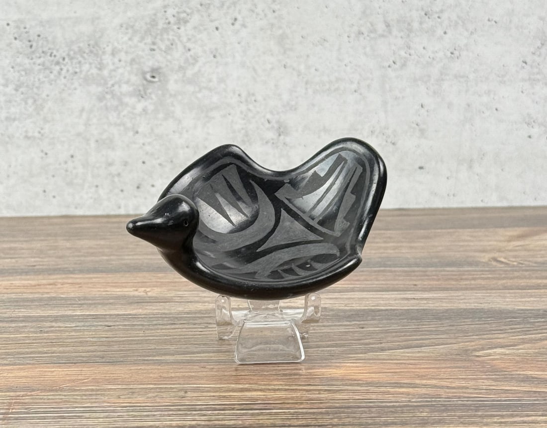 Anastacia Tafoya Santa Clara Pueblo Pottery Bird (1 of 5)
