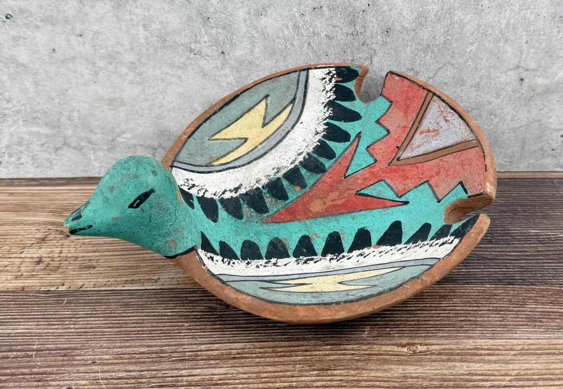 Jemez Pueblo Pottery Bird Dish: 5 3/4" diameter, 2 5/8" tall.