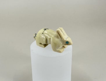 Zuni Carved Rabbit Fetish