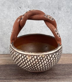 Isleta Pueblo Pottery Basket
