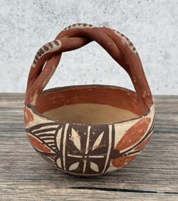Isleta Pueblo Pottery Basket