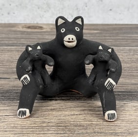 Martha Aquero Cochiti Pueblo Storyteller Bear