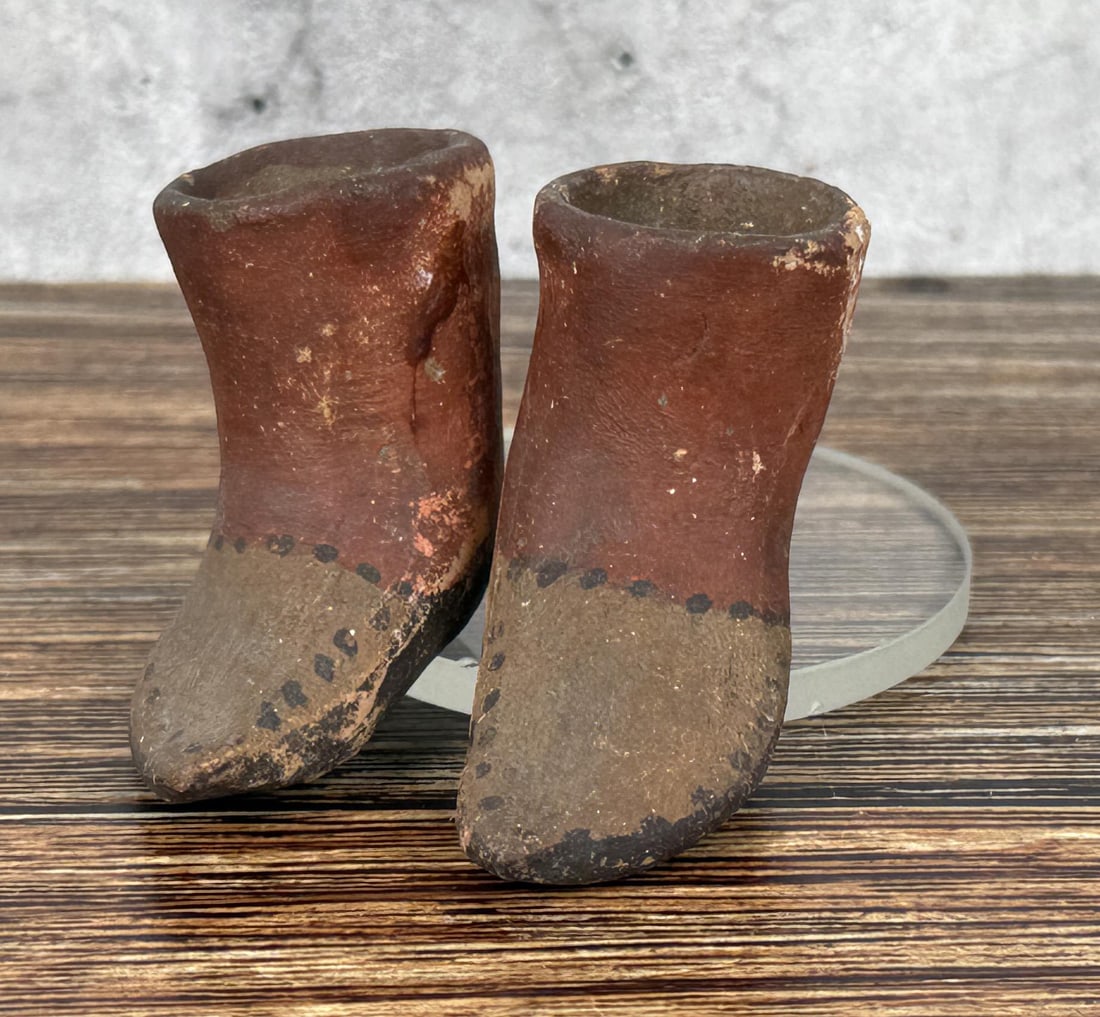 Cochiti Pueblo Pottery Moccasin Shoes Boots: 2 1/2" by 1 1/2" by 1 1/8".