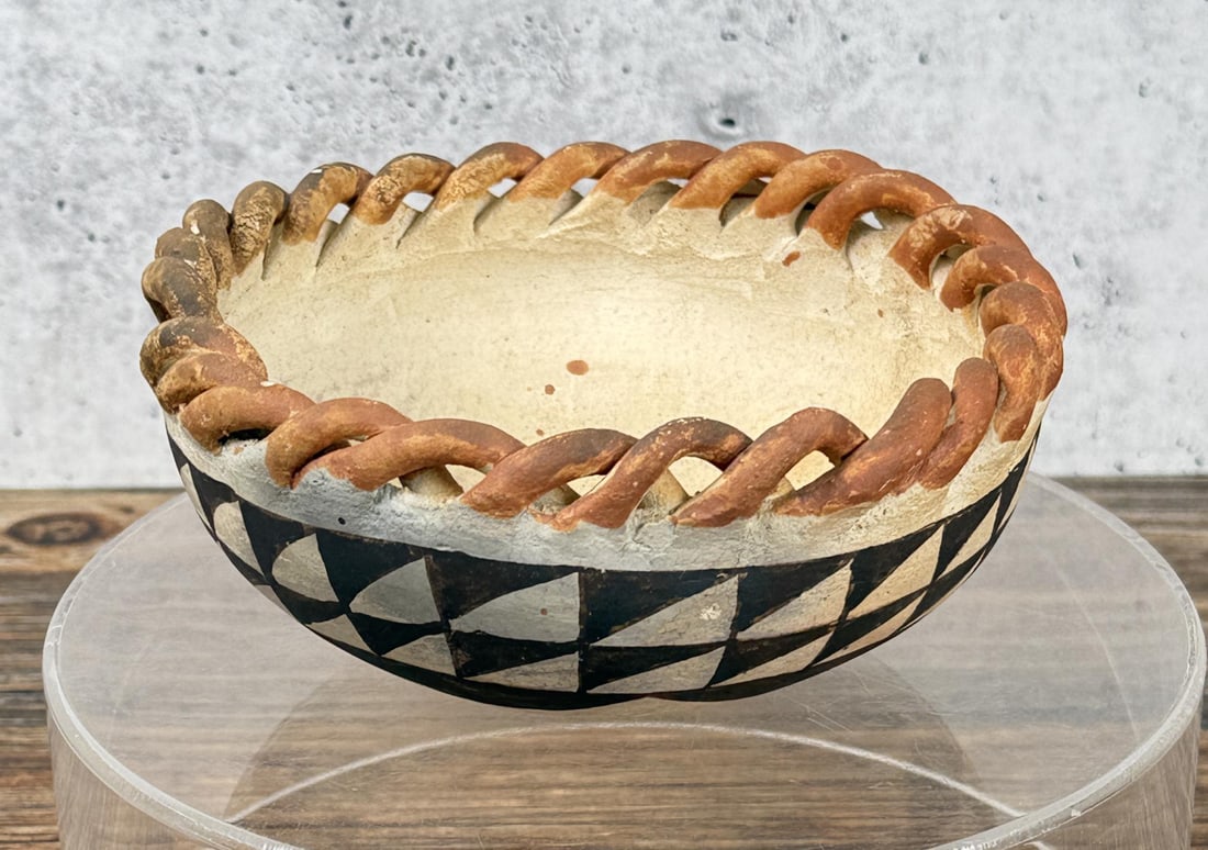 Acoma Pueblo Braided Rim Bowl: 5 3/4" diameter, 2 3/4" tall.