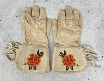 Montana Blackfoot Indian Beaded Gauntlets