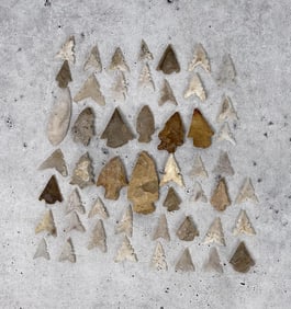 Ancient Native American Indian Arrowheads Tools
