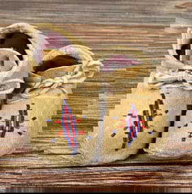 Native American Indian Beaded Moccasins