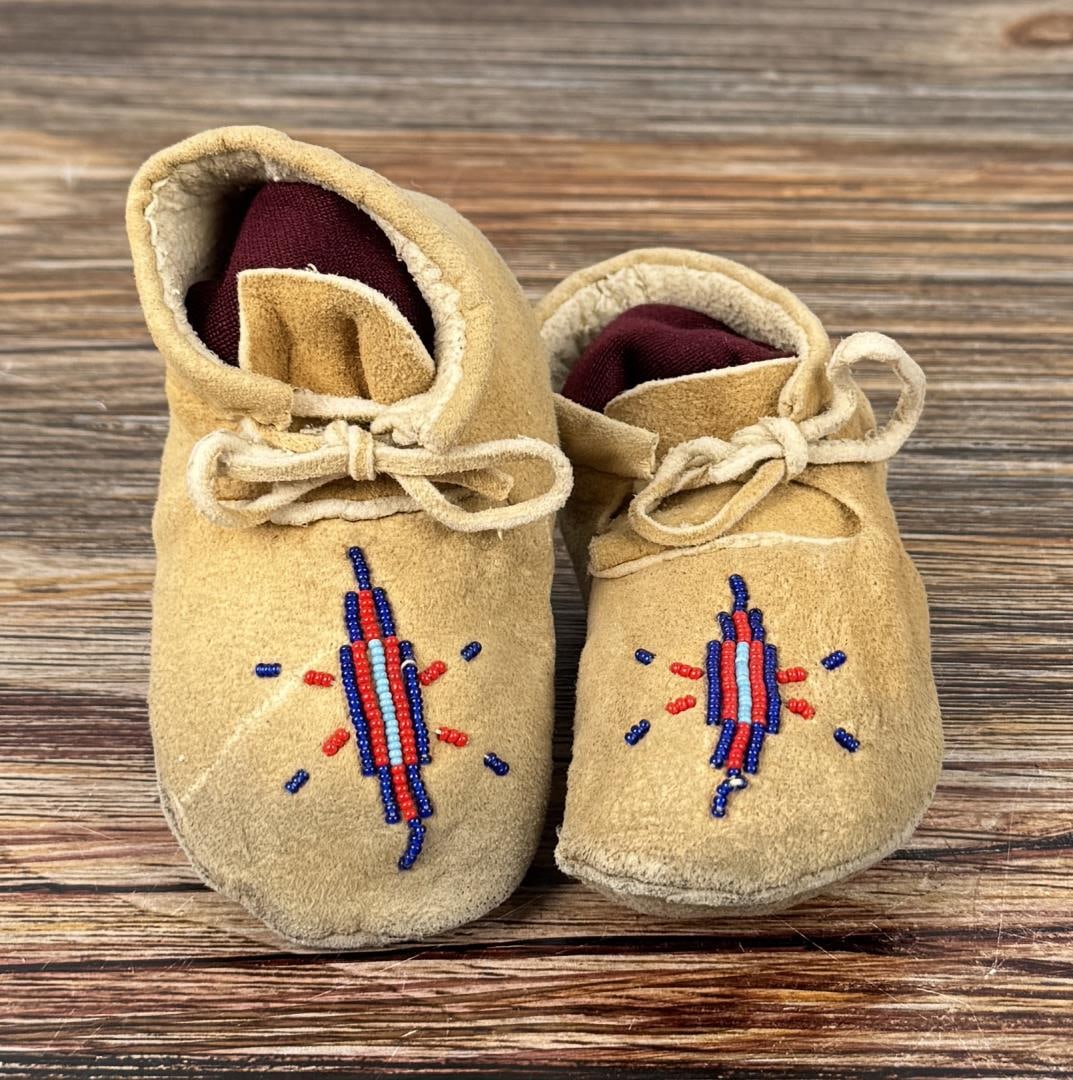 Native American Indian Beaded Moccasins: Child size. 5" by 2 1/2" by 2 1/2". Mid 20th Century.