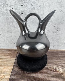 Hugo Macias Mata Ortiz Pottery Wedding Vase