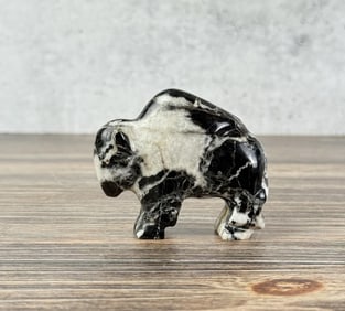 Zuni Carved White Buffalo Buffalo Fetish
