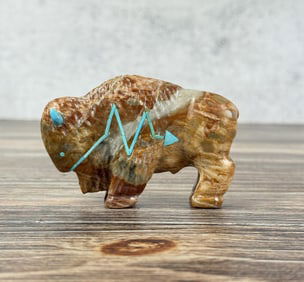 Zuni Carved Buffalo Heartline Fetish