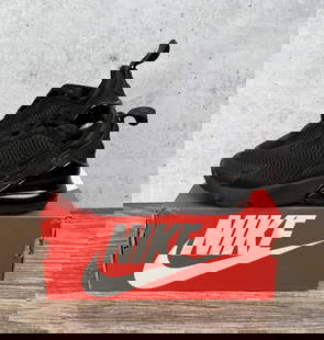 Nike AO2372-006 AirMax 270 Low Top Shoes: Shoes. Triple Black. Size 11C. New in box.