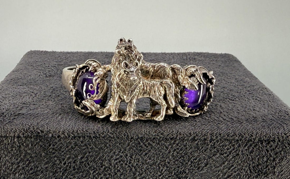 Sterling Silver Wolf Bracelet (1 of 7)