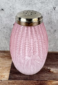 LG Wright Fenton Glass Maize Corn Shaker