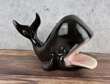 Freeman McFarlin Pottery Whale Soap Dish