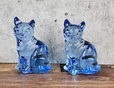 Fenton Glass Cat Paperewieights