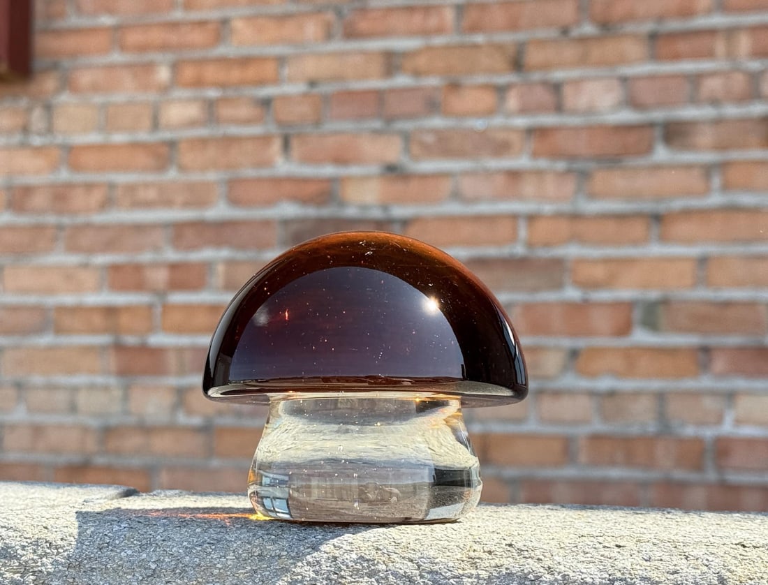 Murano Mid Century Glass Mushroom Paperweight: 3 1/4" tall by 3 3/4" in diameter.