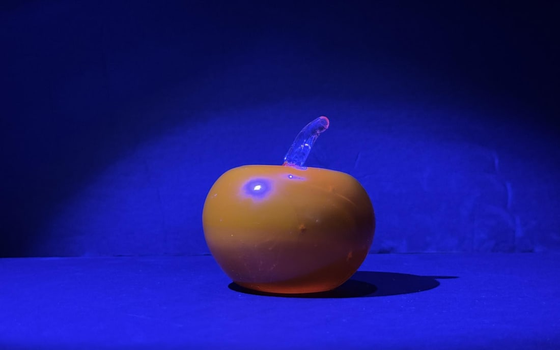 Cadmium Art Glass Apple Paperweight: 2 7/8" tall by 2 7/8" in diameter