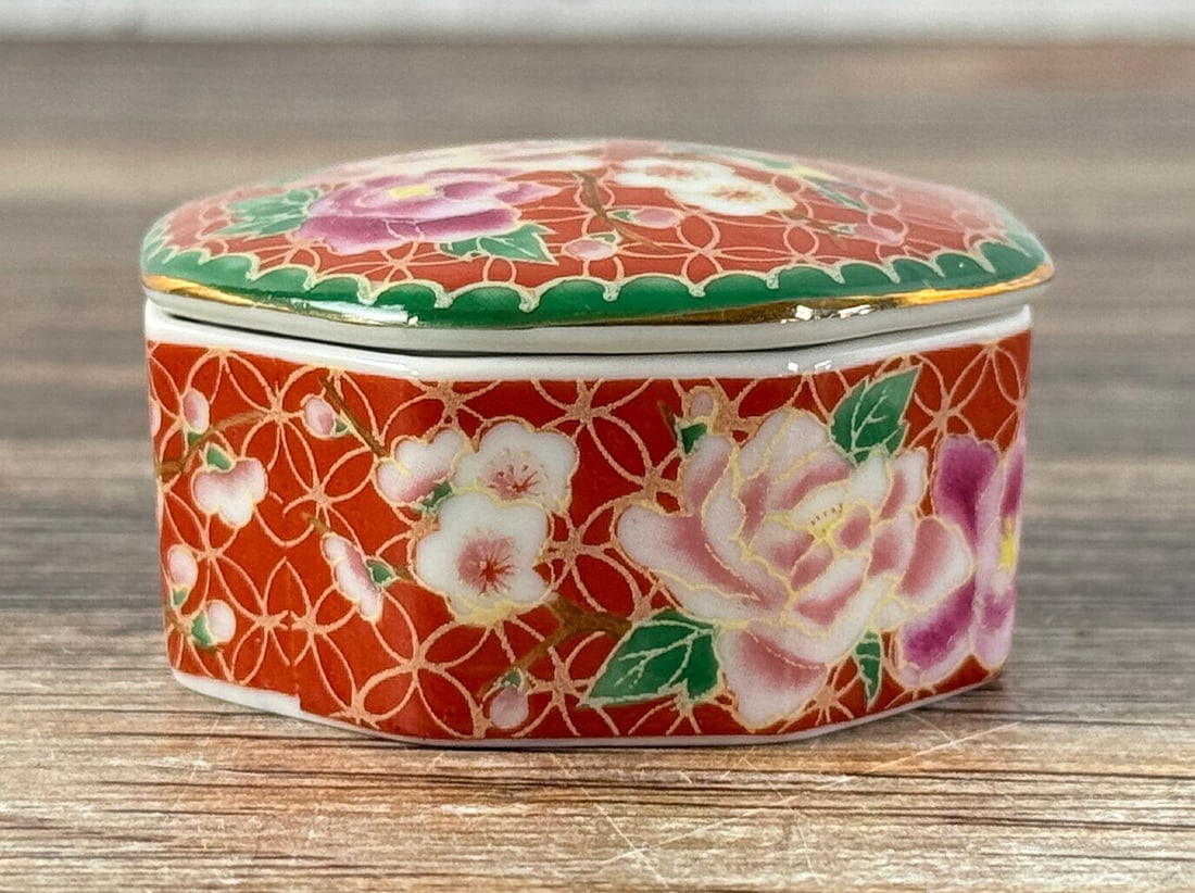 Takahashi San Francisco Cloisonne Decorated Box: 1" tall by 1 7/8" in diameter.
