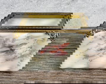 Victorian Wavecrest Art Glass Letter Holder