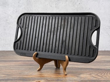 Lodge Pro Grid Reversible Cast Iron Griddle