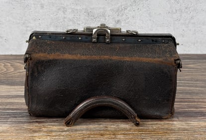 Antique Montana Doctor Bag