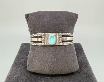 Old Pawn Navajo Sterling Silver Turquoise Bracelet