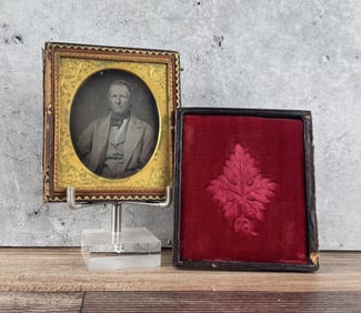 Antique Daguerreotype Photo In Case