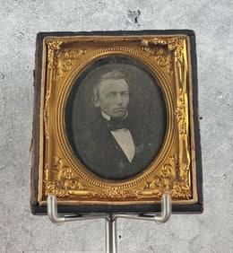 Antique Daguerreotype Photo In Case