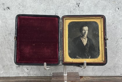 Antique Daguerreotype Photo Stately Gentleman