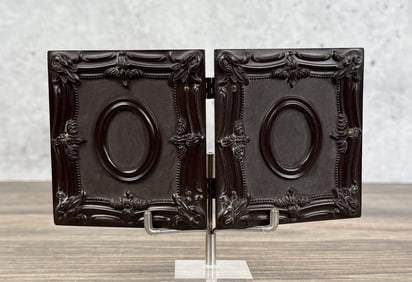 Union Thermoplastic Daguerreotype Case