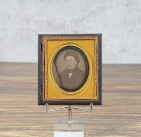 Antique Daguerreotype Photo Stately Gentleman