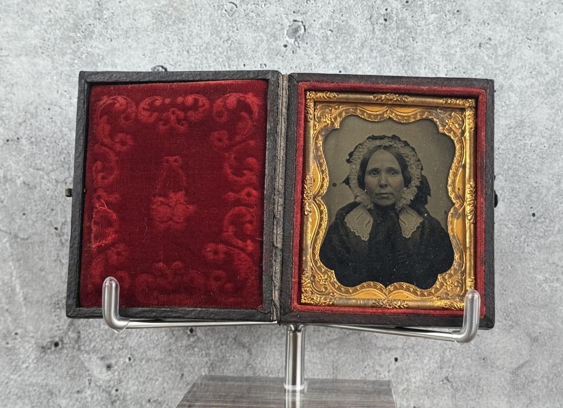 Antique Ambrotype Photo Woman Mourning: Woman in All Black with Lace Collar and Bonnet. 2 1/2" by 3" cased.