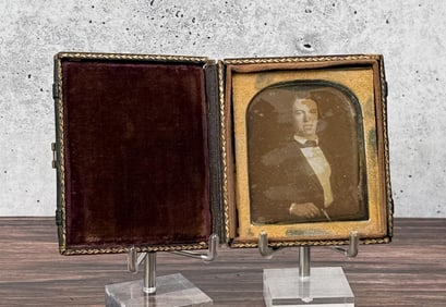 Antique Daguerreotype Photo Stately Gentleman