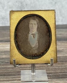 Antique Daguerreotype Photo Stately Gentleman